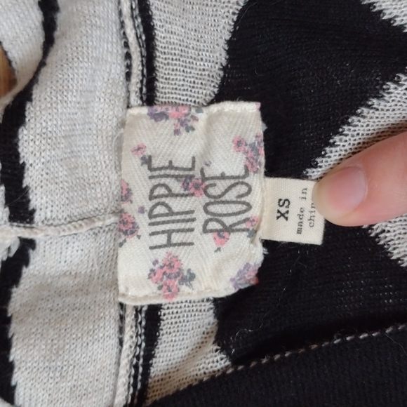 XS Hippie Rose Cardigan - Picture 2 of 2